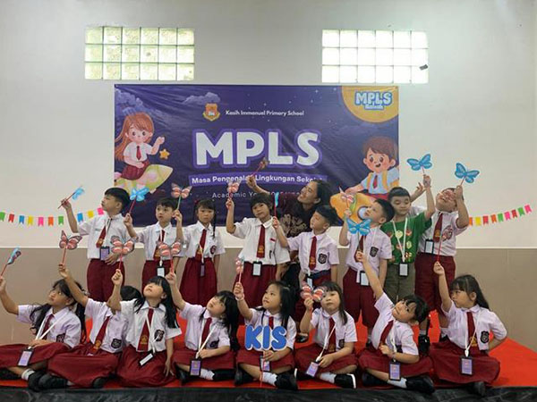 Kasih Immanuel School (19) Kasih Immanuel School (19)